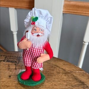 2009 Annalee harder to find- Santa with his Spatula